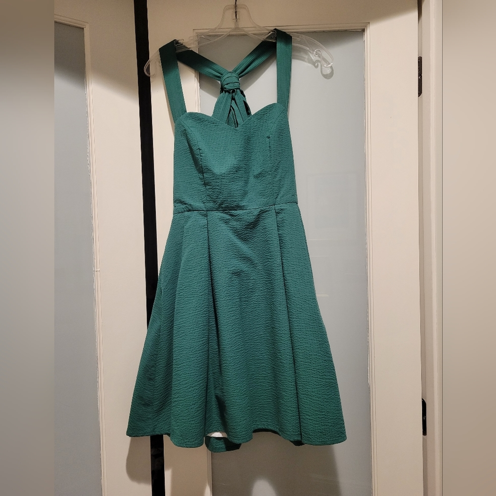 Lauren James Green Seersucker Bow Dress, Size Small